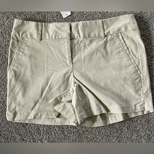 NWT Ann Taylor LOFT The Riviera Short Tan Khaki Stretch Chino Shorts
